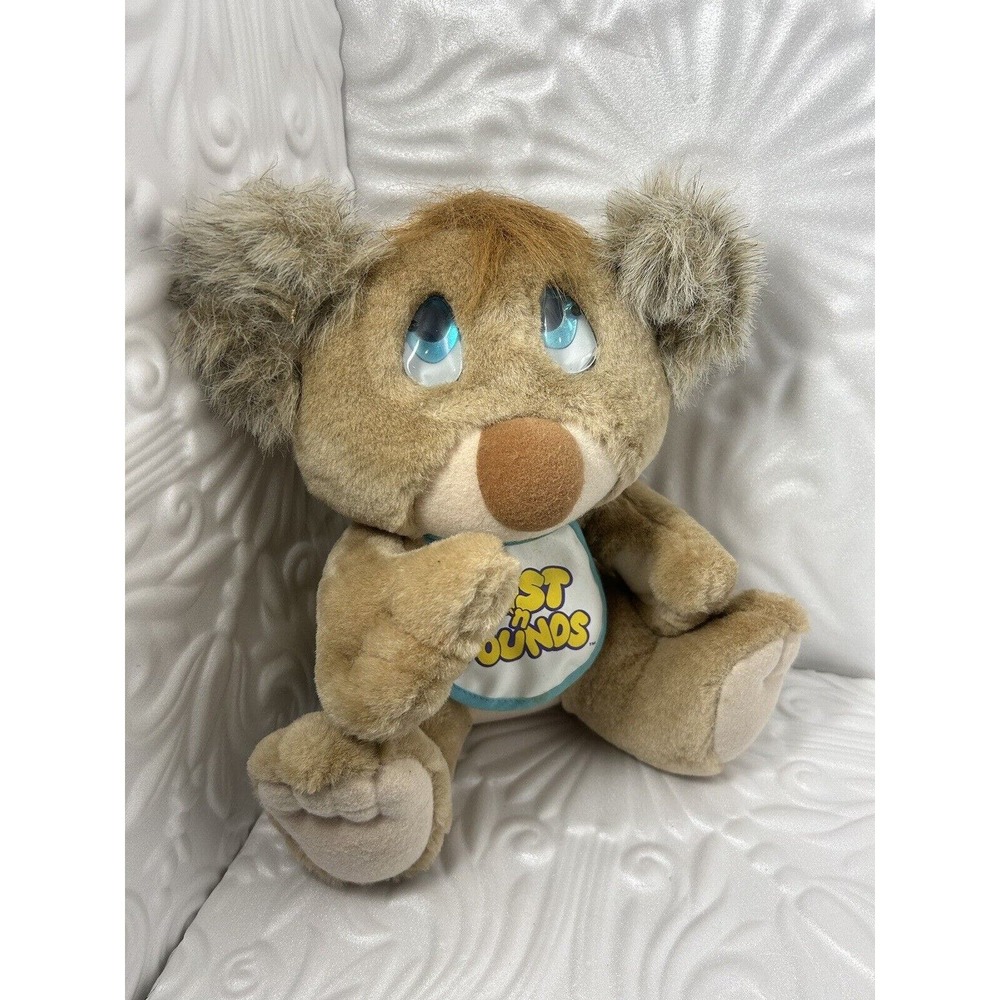 Vintage 1989 LOST ‘N FOUNDS 11” Plush Sad Green Eyes Baby Lion W Bib GALOOB HTF!